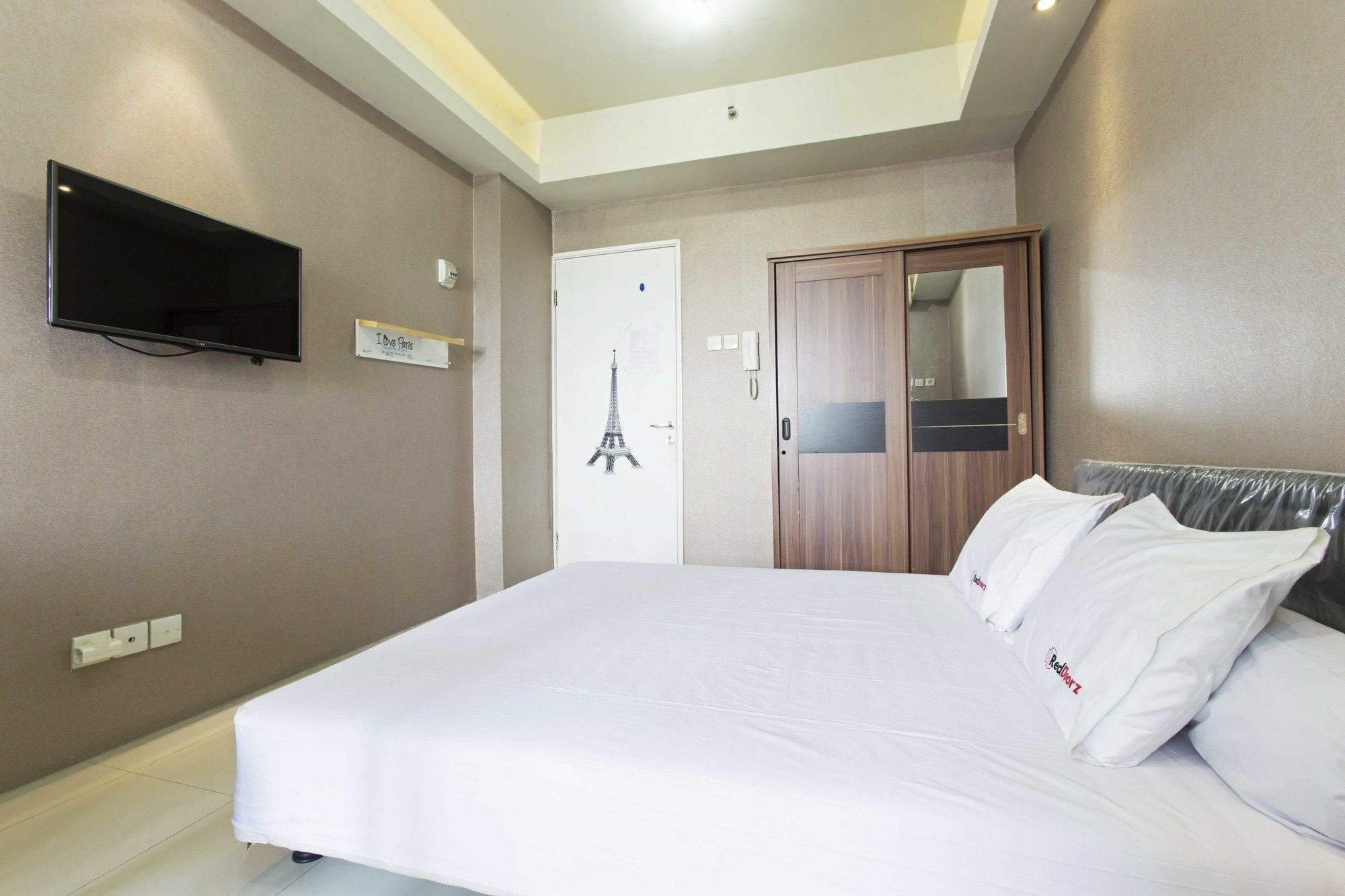 Reddoorz Apartment @ Pegangsaan Kelapa Gading 3 Jakarta Luaran gambar