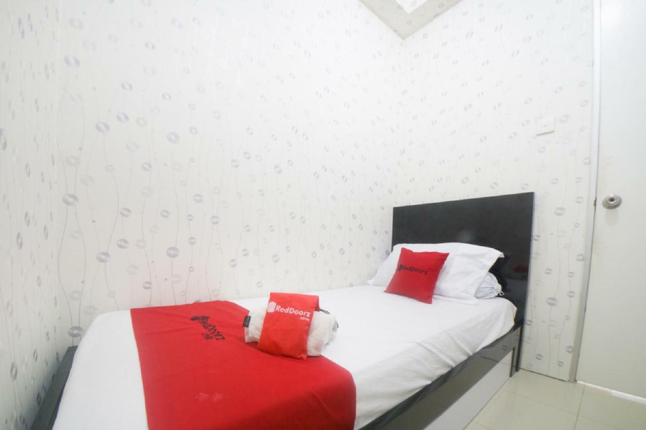 Reddoorz Apartment @ Pegangsaan Kelapa Gading 3 Jakarta Luaran gambar